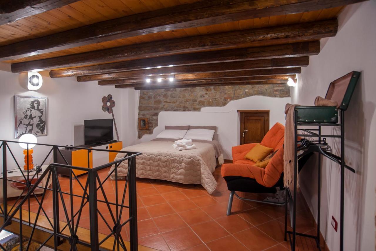 Mirose'S Holiday Home Castelbuono  Ngoại thất bức ảnh