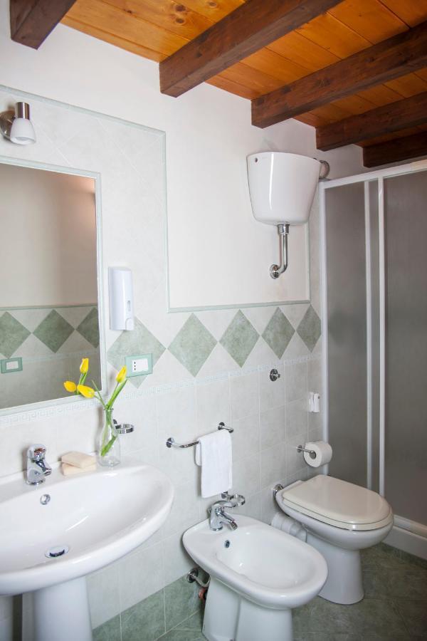 Mirose'S Holiday Home Castelbuono  Ngoại thất bức ảnh