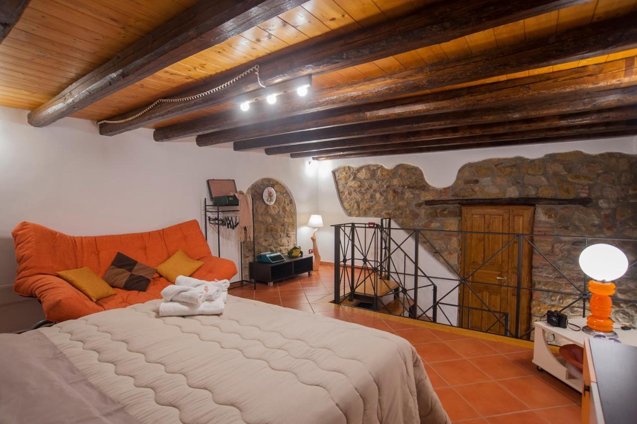 Mirose'S Holiday Home Castelbuono  Ngoại thất bức ảnh